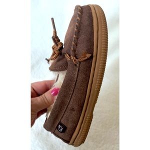 Lamo slippers suede mocassins childrens 11Y brown faux fur warm